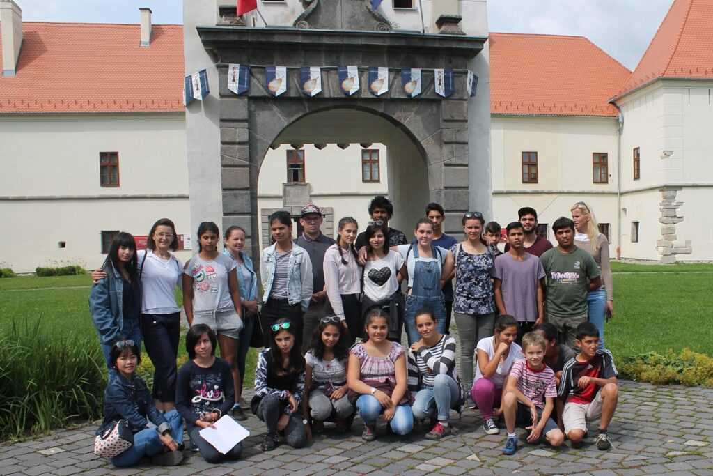 Itt vagyunk ismét – Zsögödfürdő