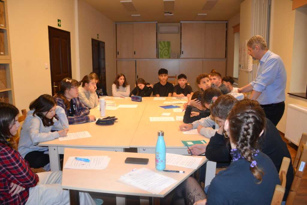Színes foglalkozások és inspiráló projektmunkák Pécsett