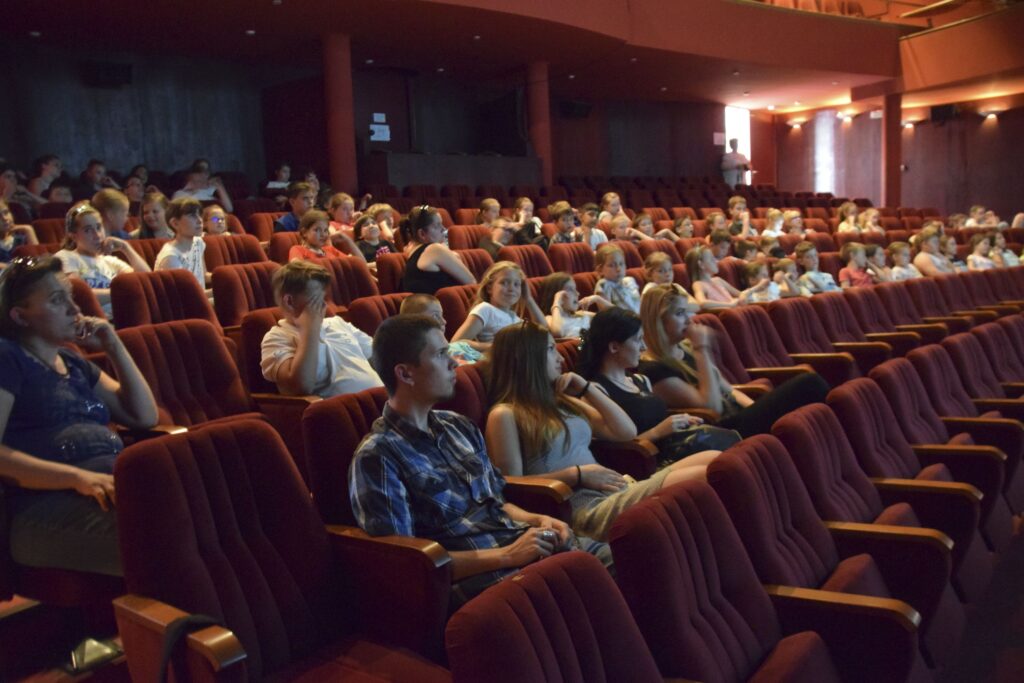 2018-05-11-aranyszom002