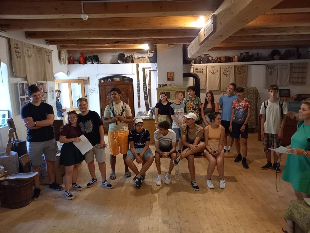 20220803-154400-scaled-1