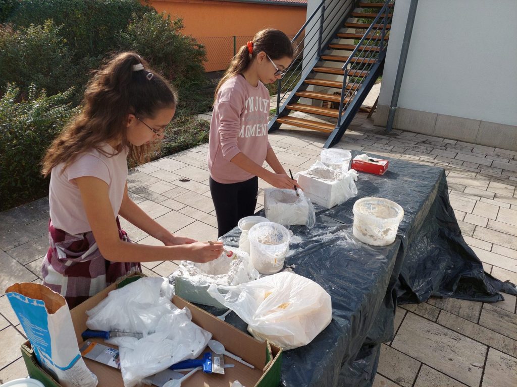 20221103-110642-1-scaled-1