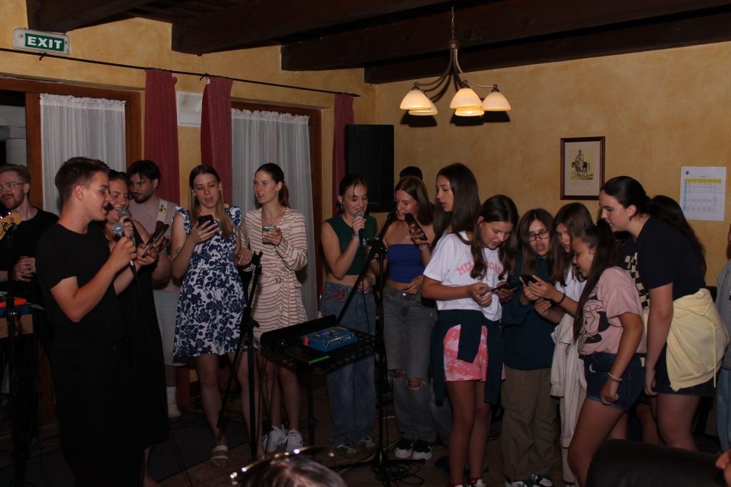 band-nyilt-szekcio11-scaled-1