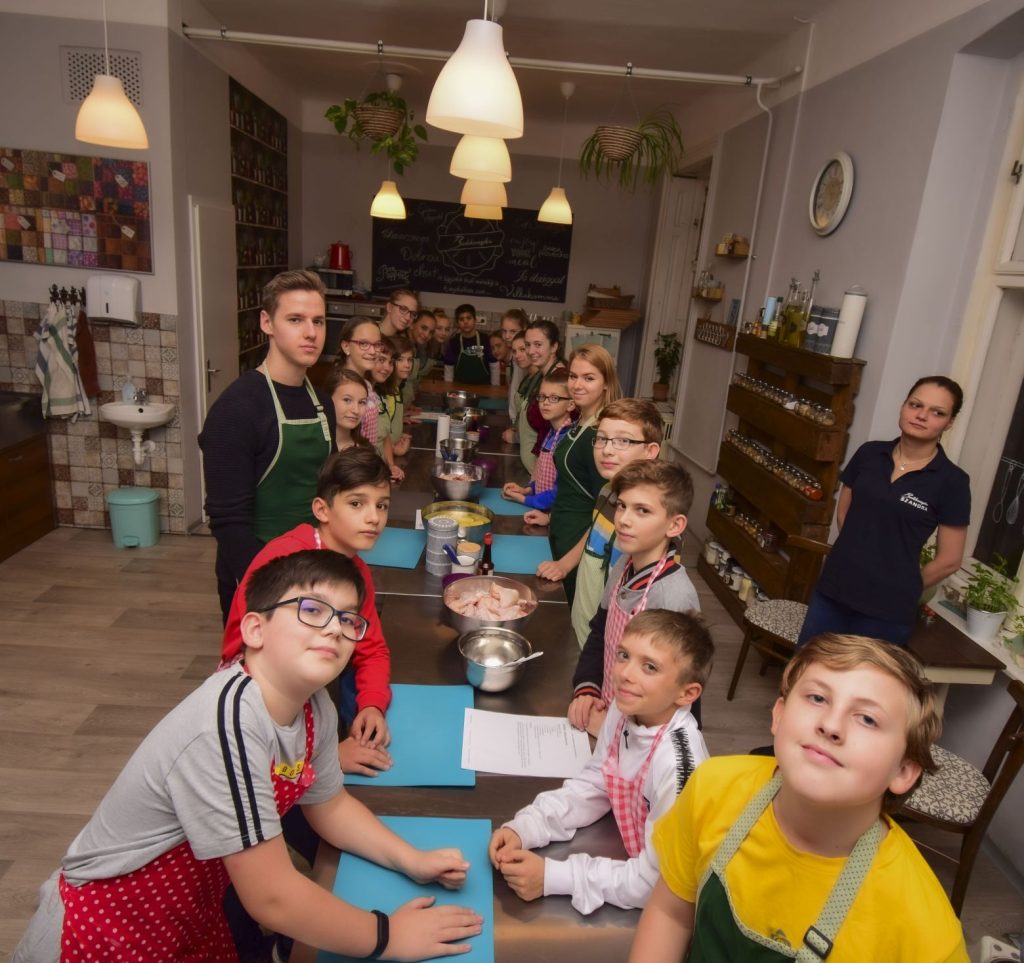 bulikonyha-kezmuves-orak-2019-11002-3