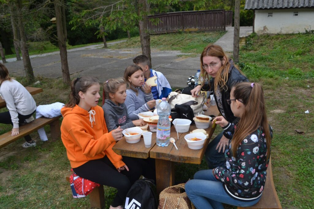 csaladinap008