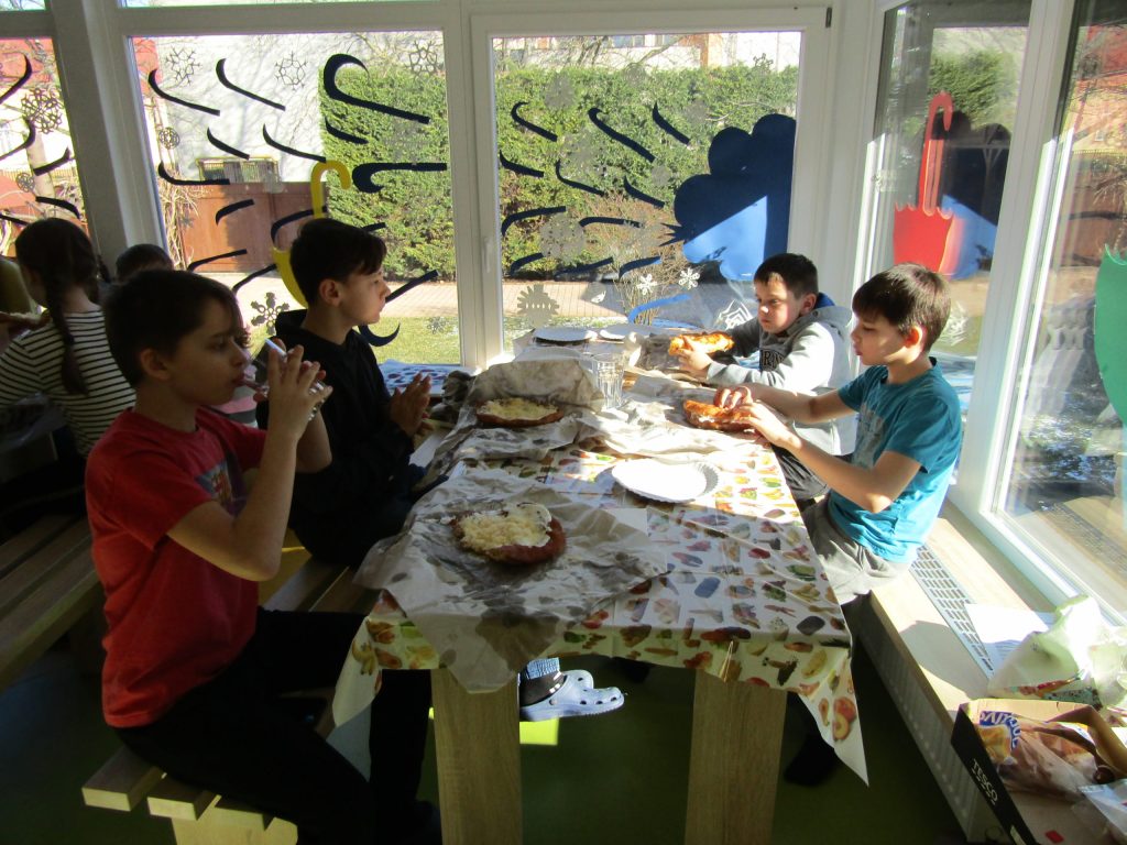 img-1116-scaled-2