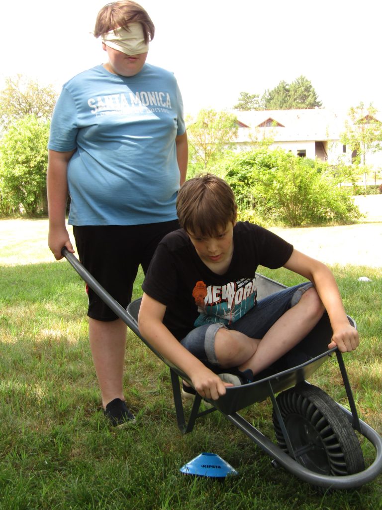 img-1996-scaled-4