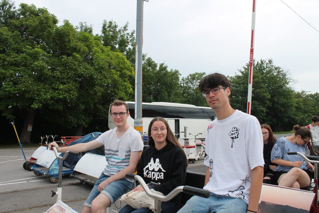 img-2100-scaled-2