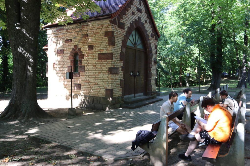 img-2285-4