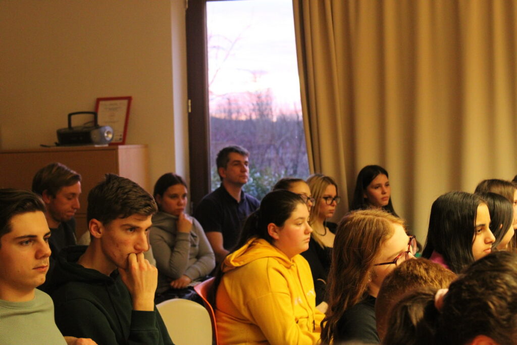 img-2404-1