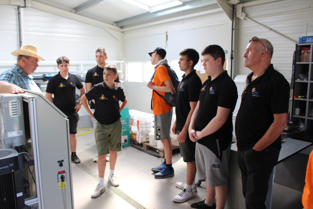 img-3735-8