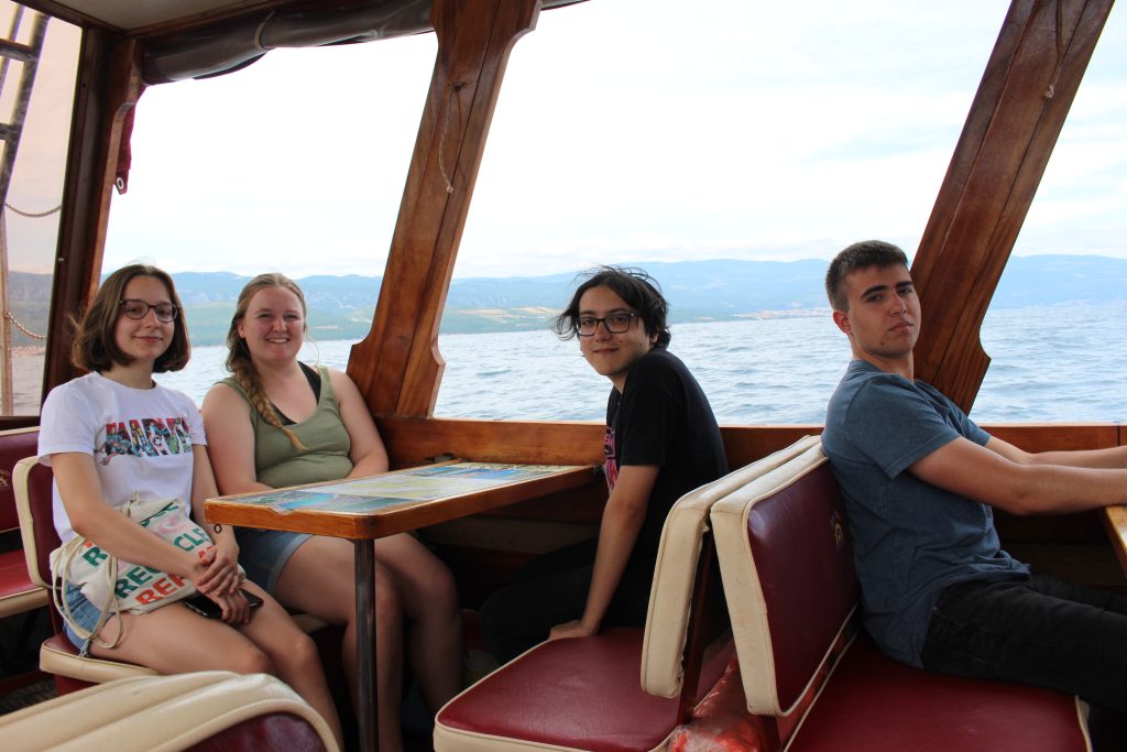 img-4047-5