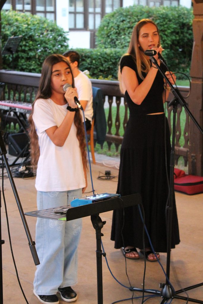 img-4426-scaled-3