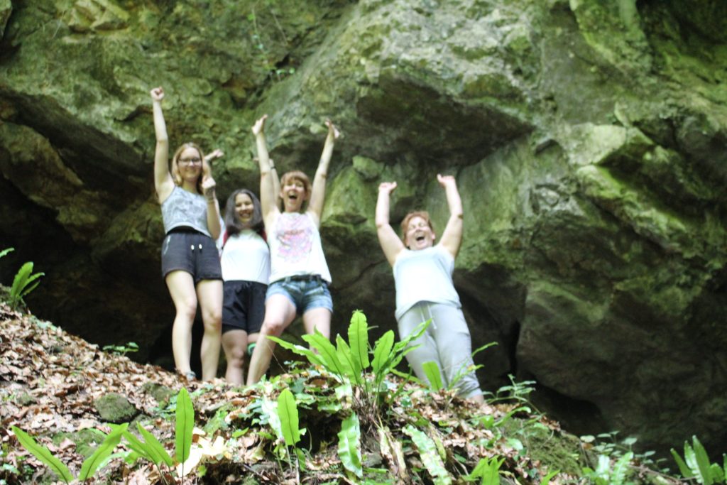 img-4605-scaled-2