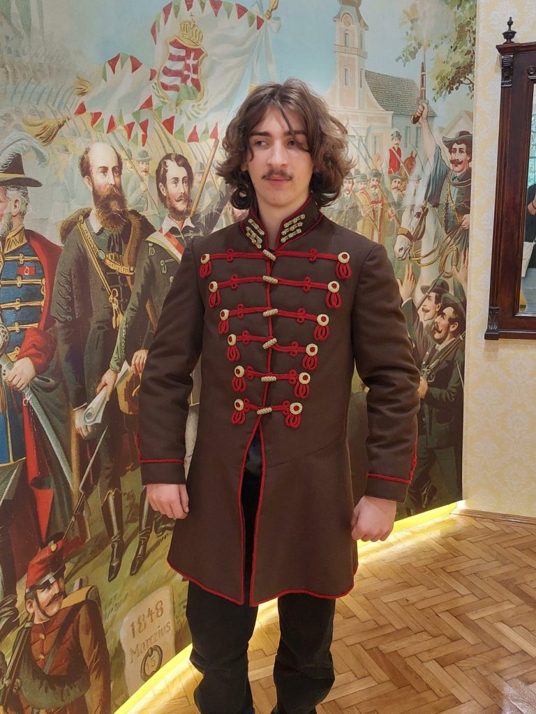 pro-d8gqefwq-scaled-1