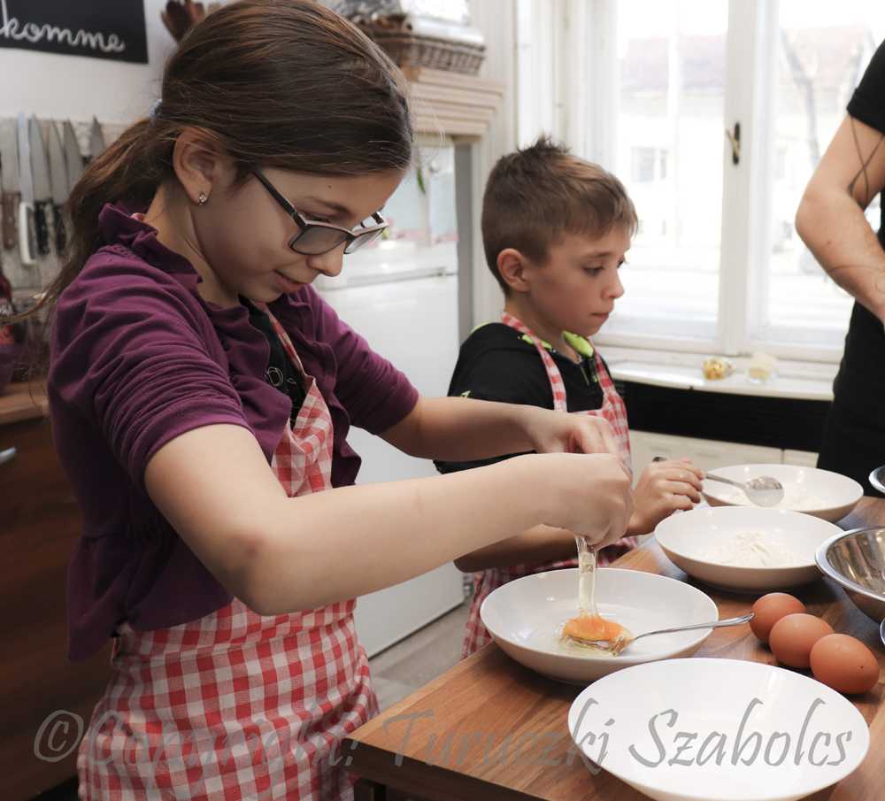 szabi009