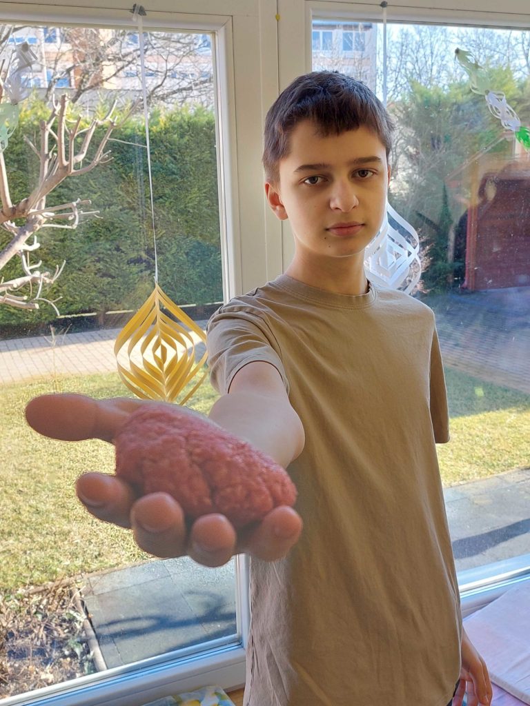 418845659-940876236891039-6887793963055639091-n